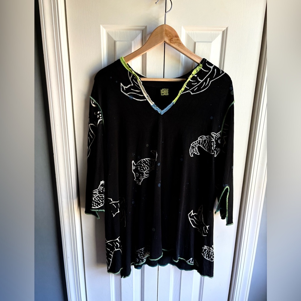 JG'S MAD LAB Black Koi Fish Print 3/4 Sleeve Top Art to Wear Size Large *FLAW